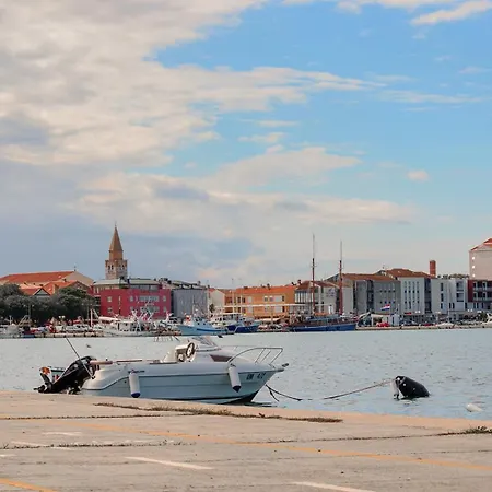 App Moela Near The Umag